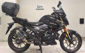 HONDA HORNET 2.0 2022
