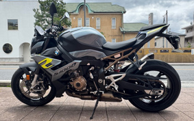 BMW S1000R 2024 0E51
