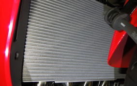 HONDA CBR650R E-Clutch 2025