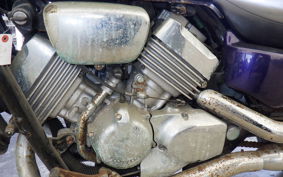 HONDA MAGNA 750 1994 RC43