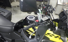 SUZUKI Vｽﾄﾛｰﾑ250A