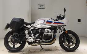 BMW R NINE T RACER 2018