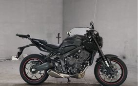 HONDA CB650R 2023 RH03