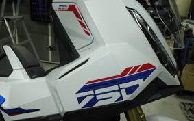 HONDA X-ADV 750 2026 RH21