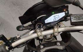 YAMAHA MT-09 RN34J