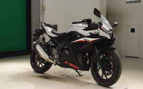SUZUKI GSX250RA