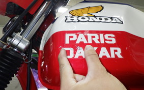 HONDA XL250R PARIS-DAKAR 2002 MD03