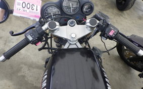 YAMAHA FZR250 2KR