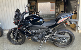 KAWASAKI Z400 2024 EX400L