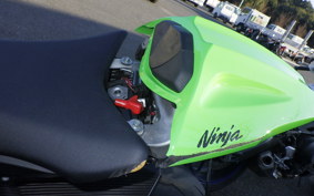 KAWASAKI ZX 10 NINJA R 2013
