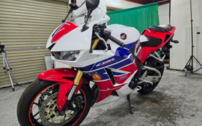 HONDA CBR600RR 2017 PC40