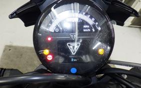 TRIUMPH TRIDENT 800 2026