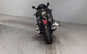 SUZUKI GSX1300R HAYABUSA GX72B