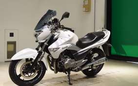 SUZUKI GSR250 2026
