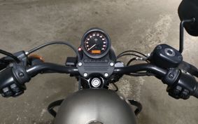 HARLEY XL883N 2018 LE2