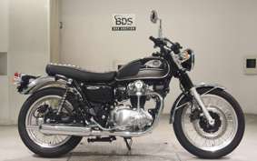 KAWASAKI W800 2025