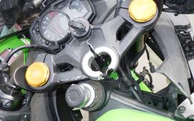 KAWASAKI ZX-25R ZX250E