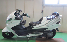 SUZUKI SKYWAVE 250S-1 CJ44A