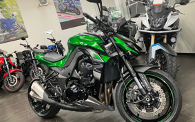 KAWASAKI Z1000 2018 ZXT00W