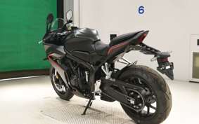 HONDA CBR650R E-Clutch 2026 RH17