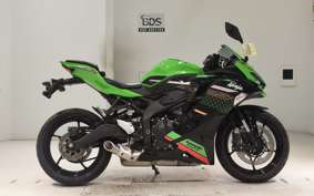 KAWASAKI ZX-25R 1981 ZX250E