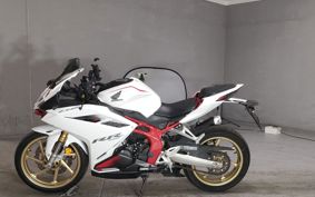 HONDA CBR250RR MC51