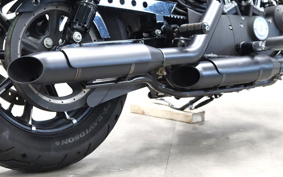 HARLEY XL883N 2016 LE2