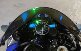 YAMAHA YZF-R1 2006 RN12