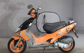 KYMCO SUPER 9S ..