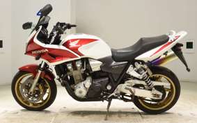 HONDA CB1300SB SUPER BOLDOR A 2005 SC54