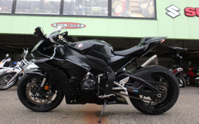 HONDA CBR1000RR-R FB 2020 SC82
