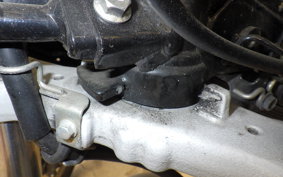 SUZUKI GSR250S