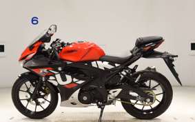 SUZUKI GSX-R125 DL32D