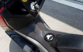 YAMAHA N-MAX 155 ABS SG50J