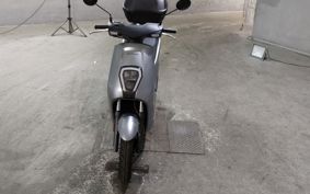 HONDA EM1 e: EF16