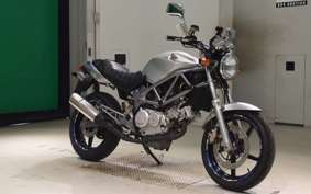 HONDA VTR 250 2025 MC33