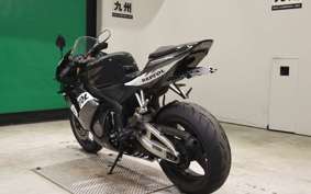 HONDA CBR600RR GEN 2 2005 PC37