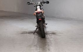 YAMAHA SEROW 225W DG08J