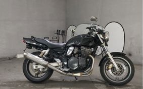 SUZUKI INAZUMA 400 GK7BA