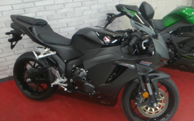 HONDA CBR600RR 2024 PC40