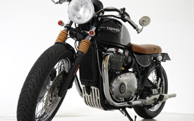 TRIUMPH  TRIUMPH  BONNEVILLE T120 2017 DAD75H