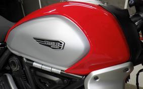 DUCATI SCRAMBLER ICON 2026