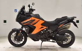 KTM 1290 SUPER ADVENTURE S 2021