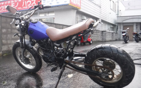 YAMAHA TW125 DE01
