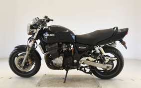 SUZUKI INAZUMA 1200 (GSX1200) 1999 GV76A