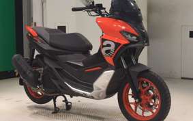 APRILIA SR GT200