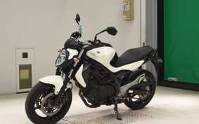 SUZUKI GLADIUS 2013 VK58A