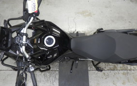 SUZUKI Vｽﾄﾛｰﾑ800 2024 EM1BA