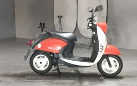 YAMAHA E-VINO SY11J