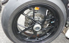 DUCATI STREETFIGHTER V4 S 2021